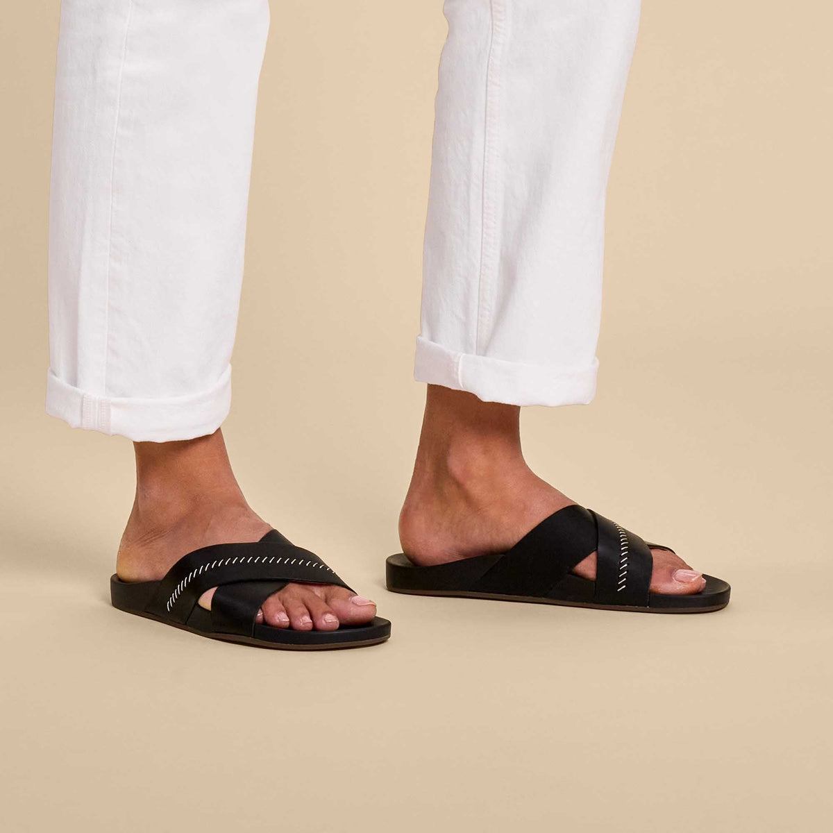 Kīpe‘a Olu - Black